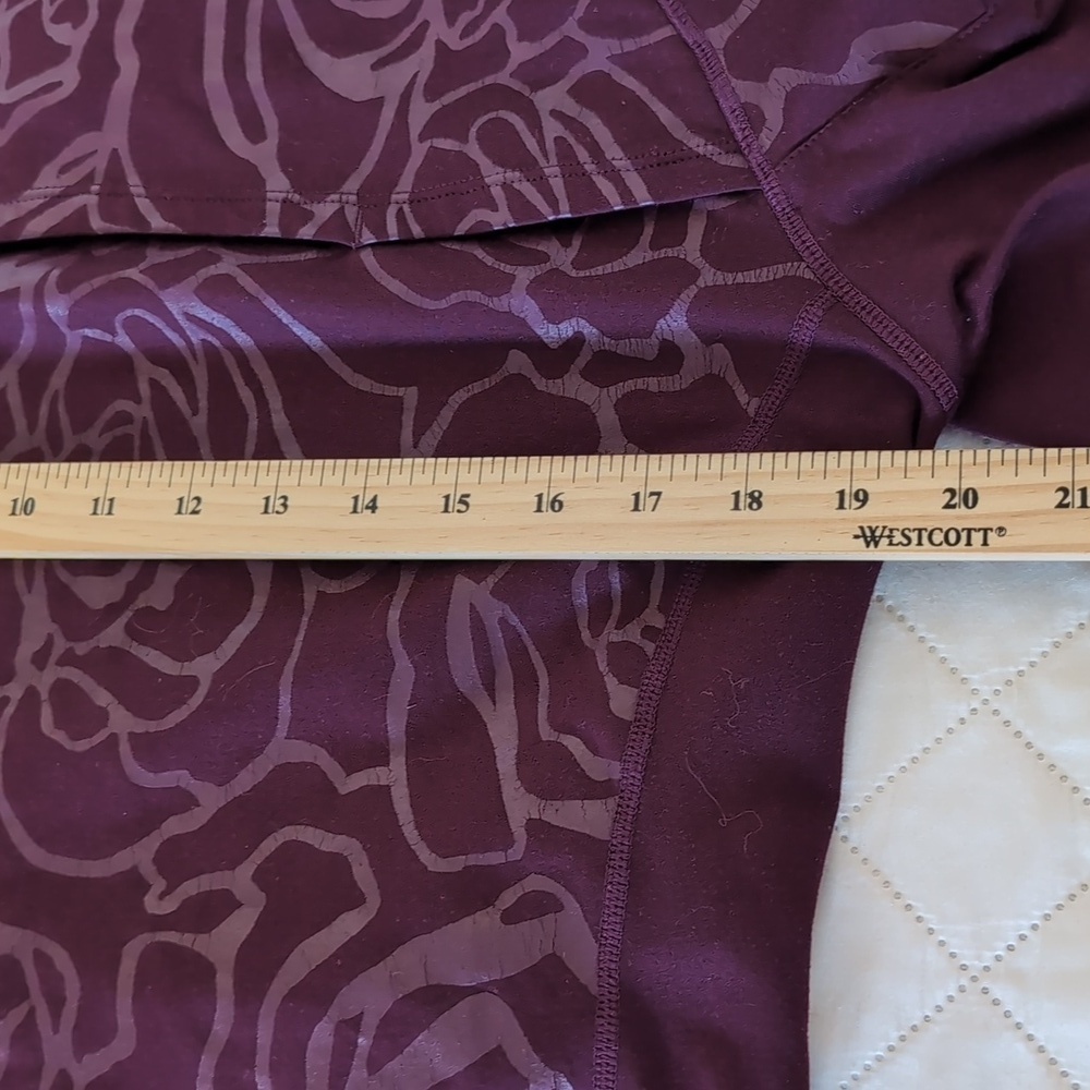 Fabletics Woman's JOJO Athletic Burgundy Rose Jacket,Size L. - Picture 9 of 11